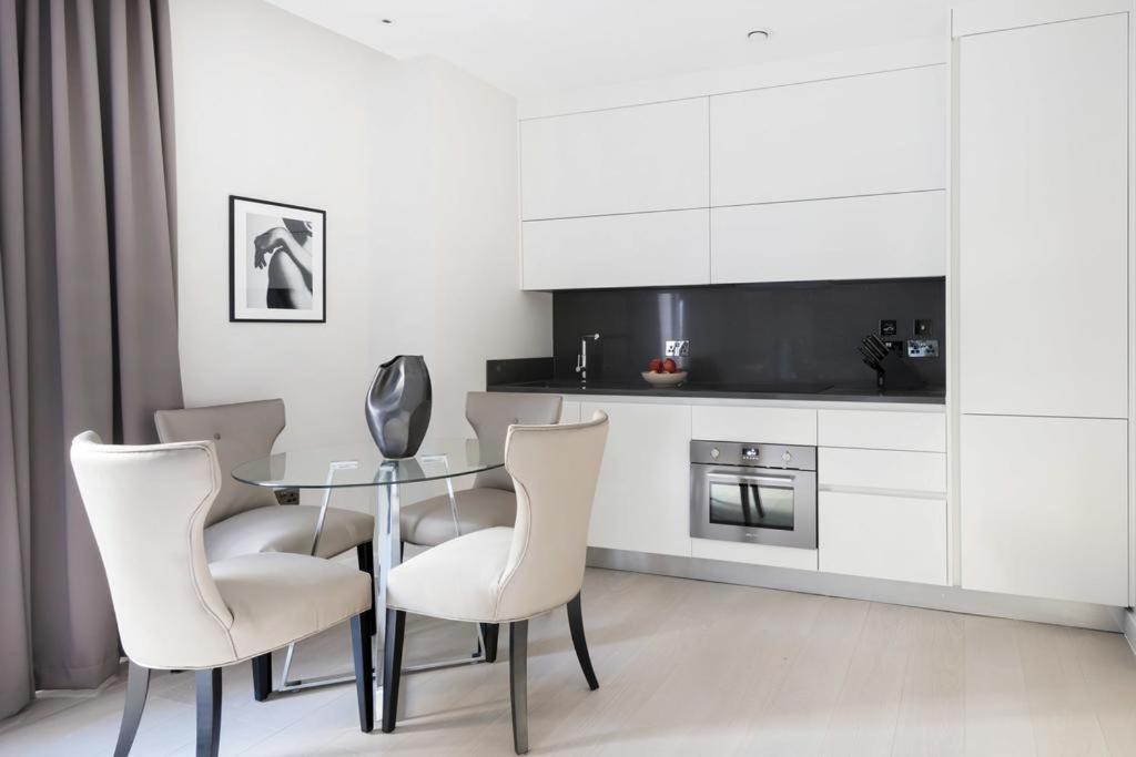 Buckingham Palace Residences By Aeria Apartament Londra